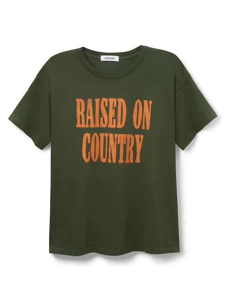 DAYDREAMER - RAISED ON COUNTRY MERCH TEE - THE MNRCH