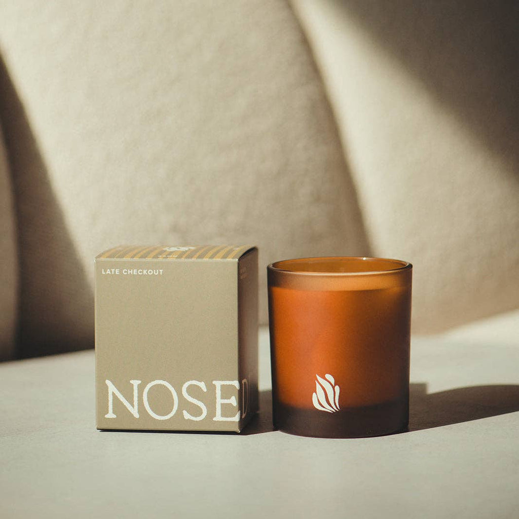 Candle - Late Checkout - THE MNRCH