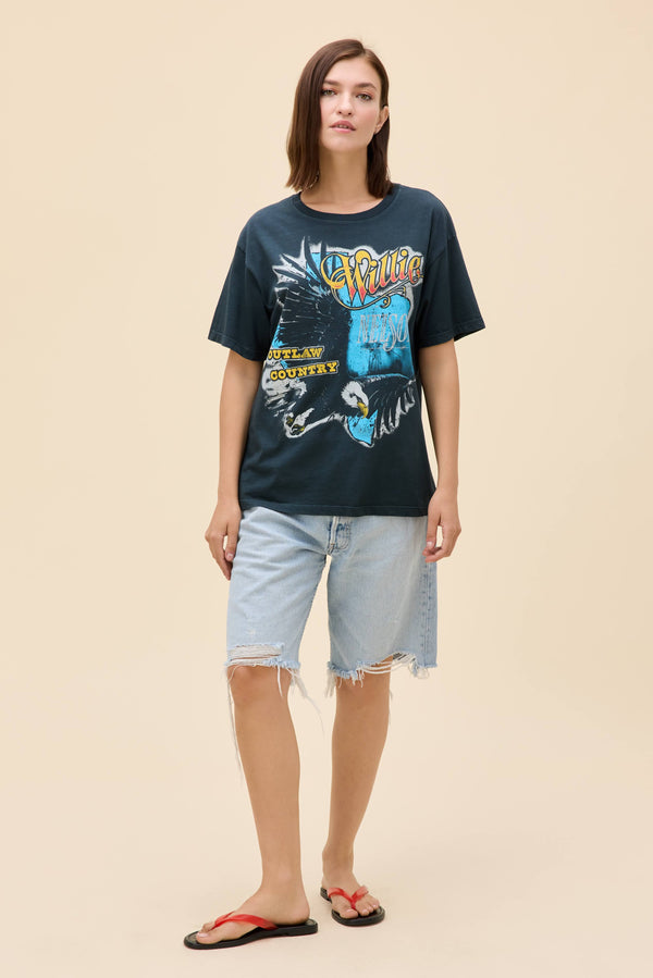 DAYDREAMER - WILLIE NELSON OUTLAW COUNTRY BOYFRIEND TEE - THE MNRCH