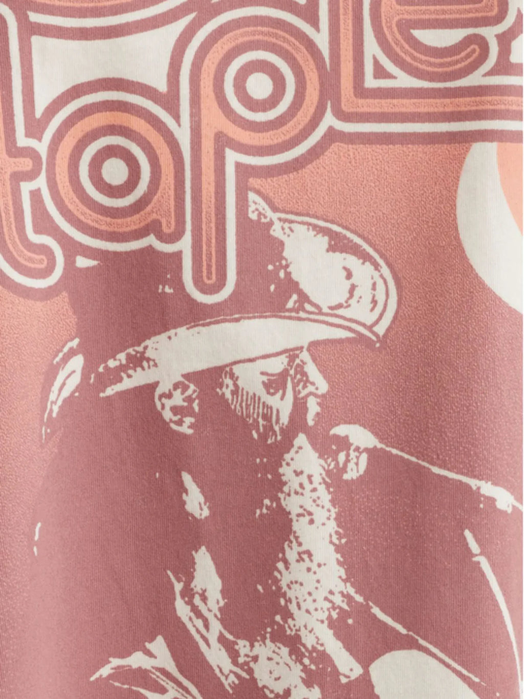 DAYDREAMER - CHRIS STAPLETON HIGHER TOUR ONE SIZE TEE - THE MNRCH