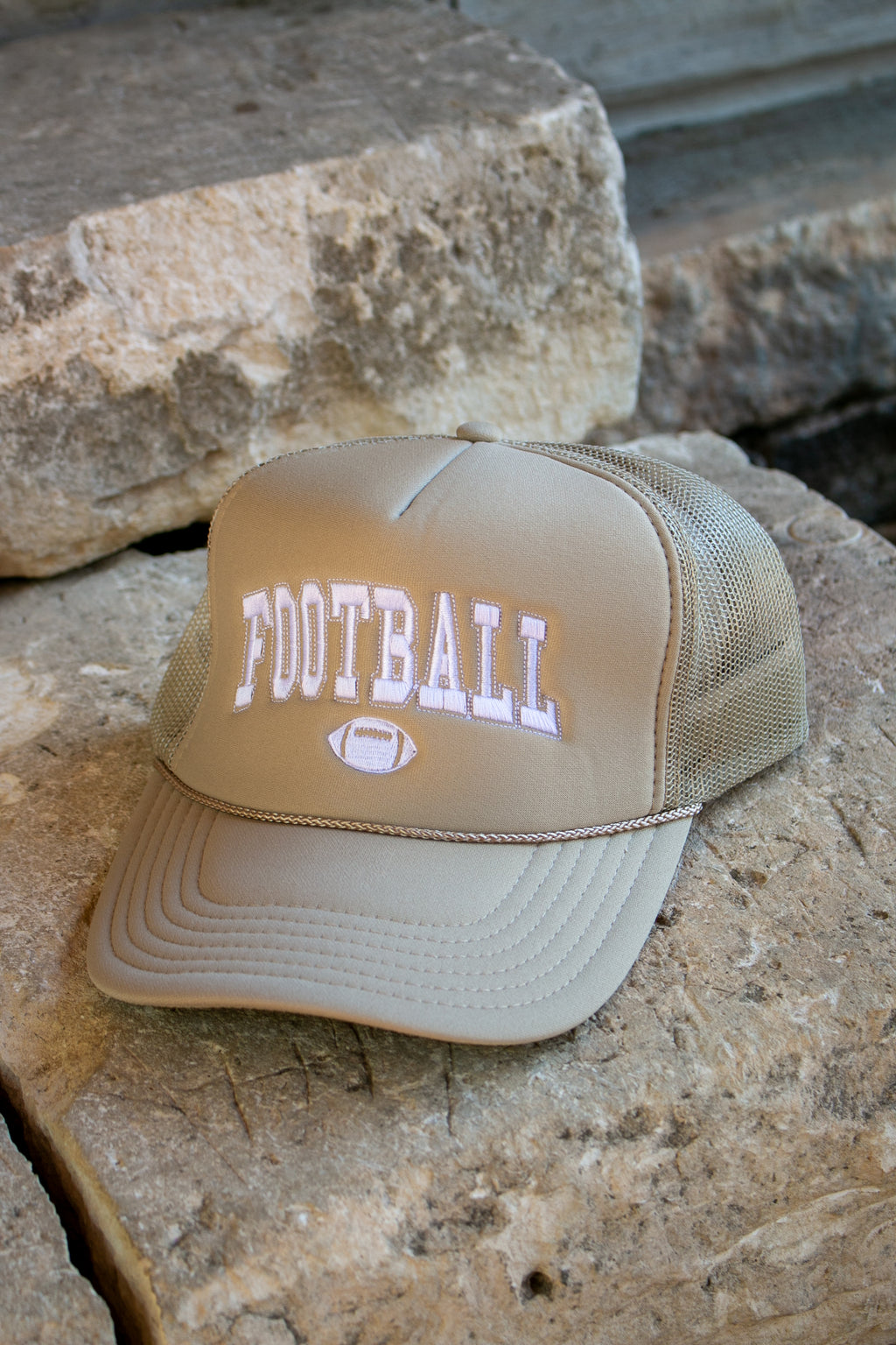 FOOTBALL TRUCKER - THE MNRCH