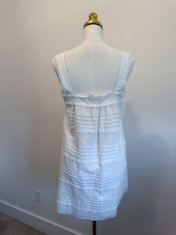 EYELET LACE DRESS - THE MNRCH