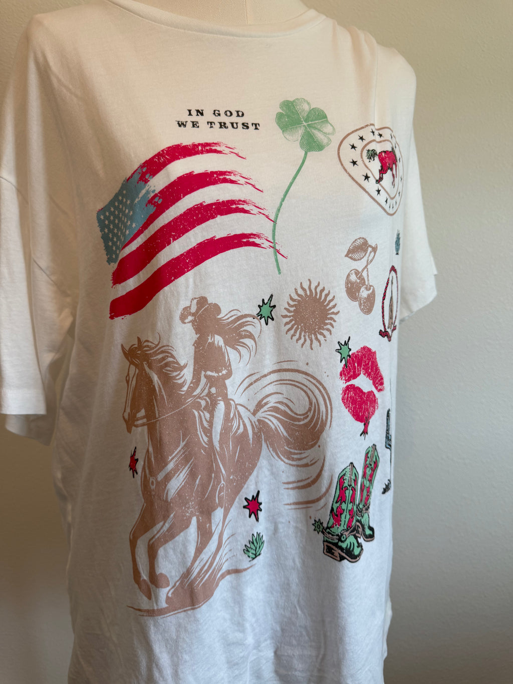 AMERICANA GRAPHIC TEE - THE MNRCH