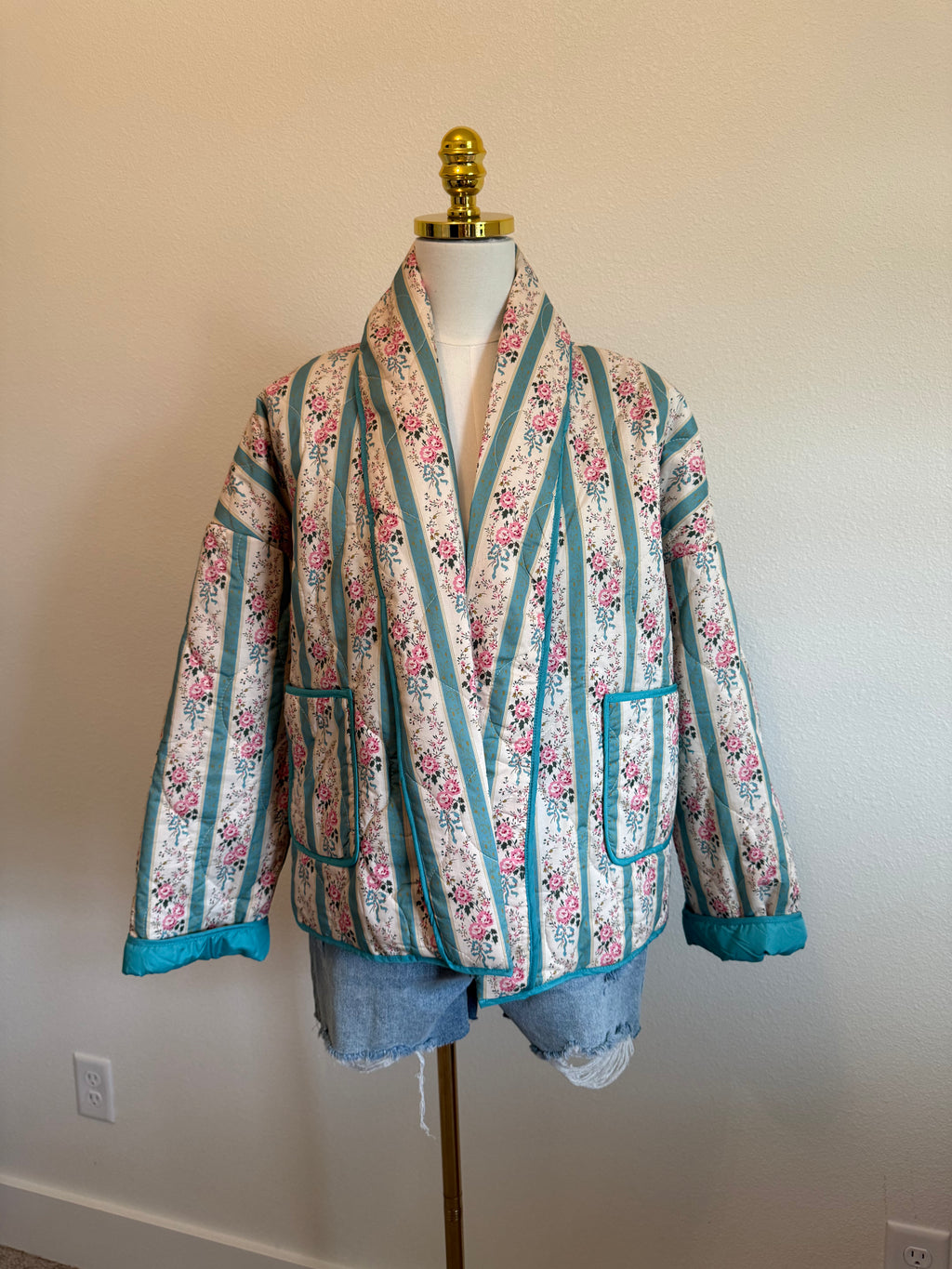 FLORAL JACKET - THE MNRCH