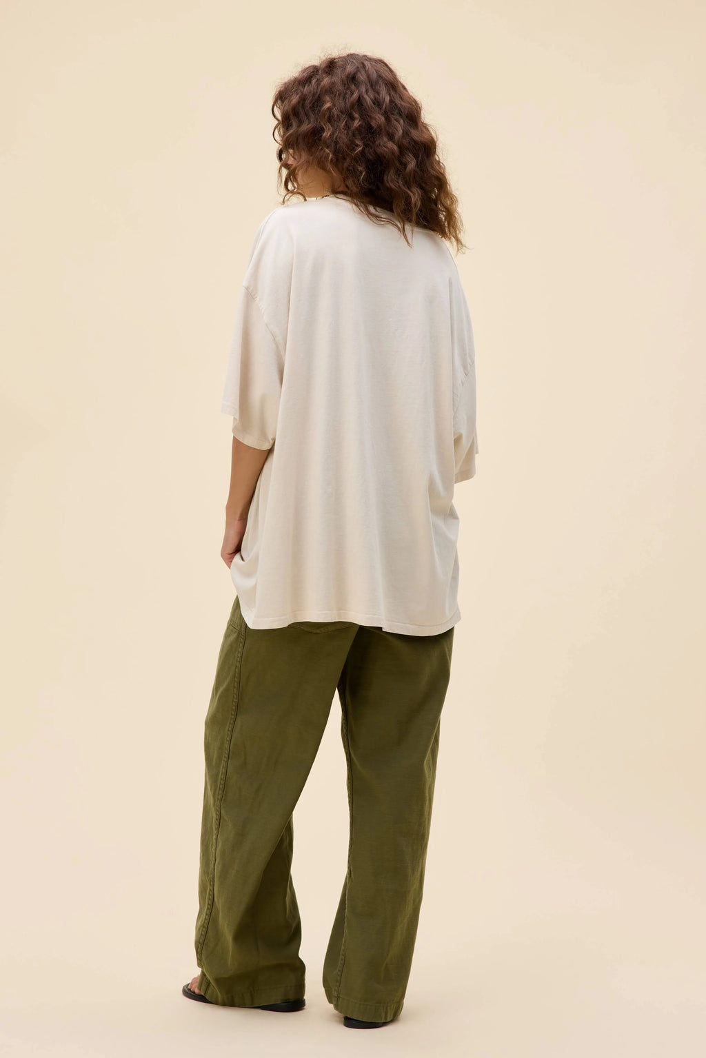 DAYDREAMER - VAN HALEN 1980 TOUR ONE SIZE TEE - THE MNRCH