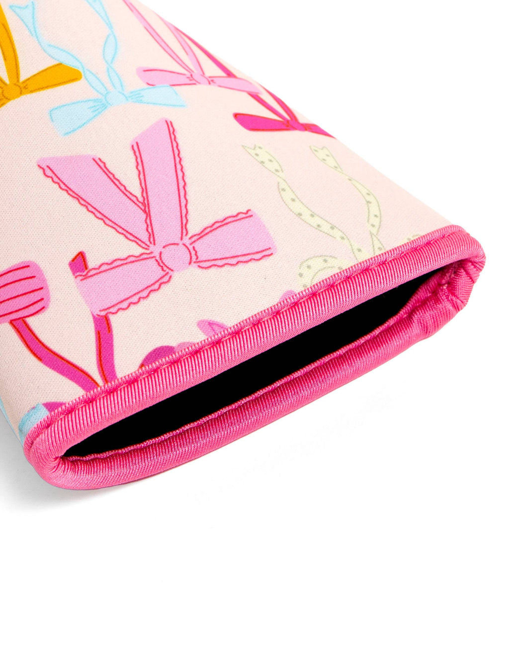 Coquette Bows Coffee Sleeve: Medium - THE MNRCH